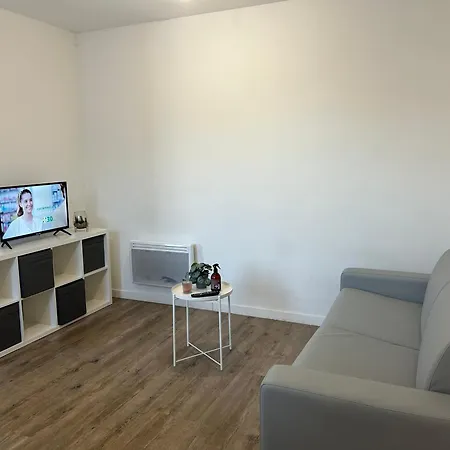 Apartment Superbe Meuble Avec Parking *